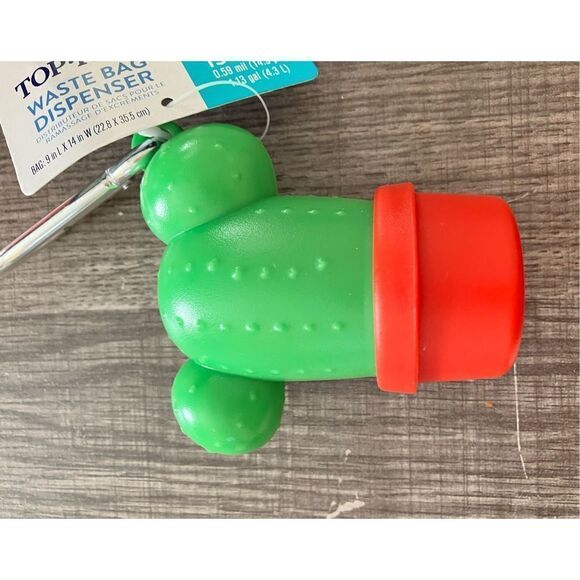 Pet Waste Bag Dispenser With a Roll of 15 Bags - Picture 3 of 4